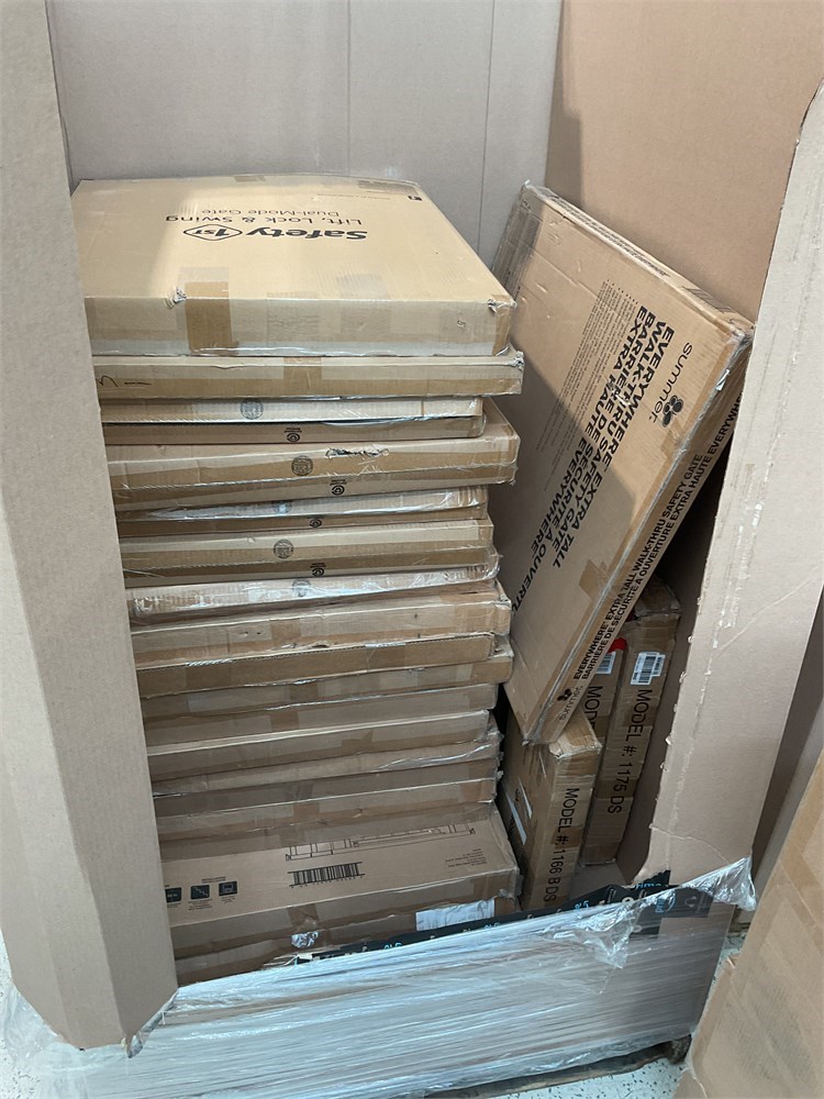 Rosehill Online Auctions Massive Bulk Lot of Metal Gates, Baby Gates